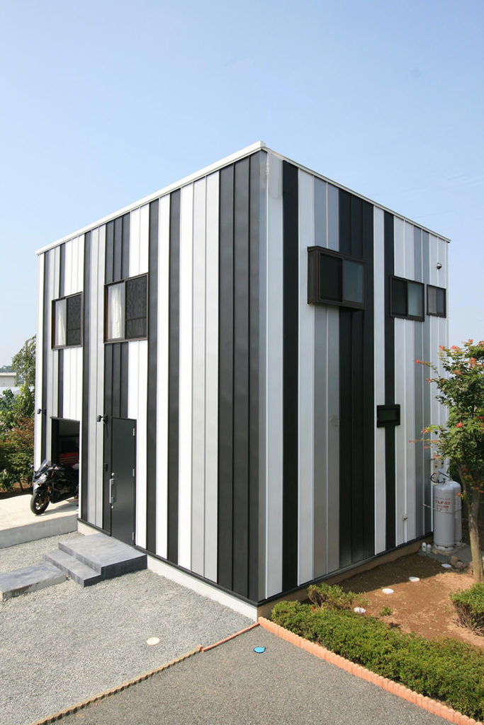 Re Stripe Box | デザイン住宅の株式会社ぶすじま建設｜群馬県桐生市